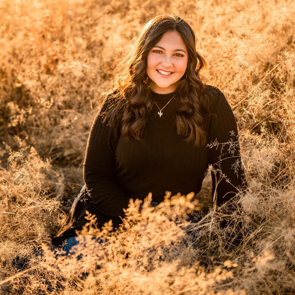 Meet your Posher, Tavania